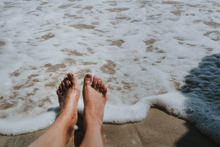 Reduce swelling and get relief from lymphedema